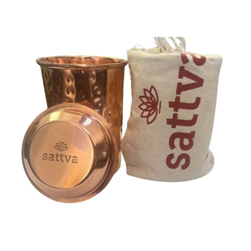 Kubek miedziany z przykrywką młotkowany na wodę 350ml Sattva Ayurveda